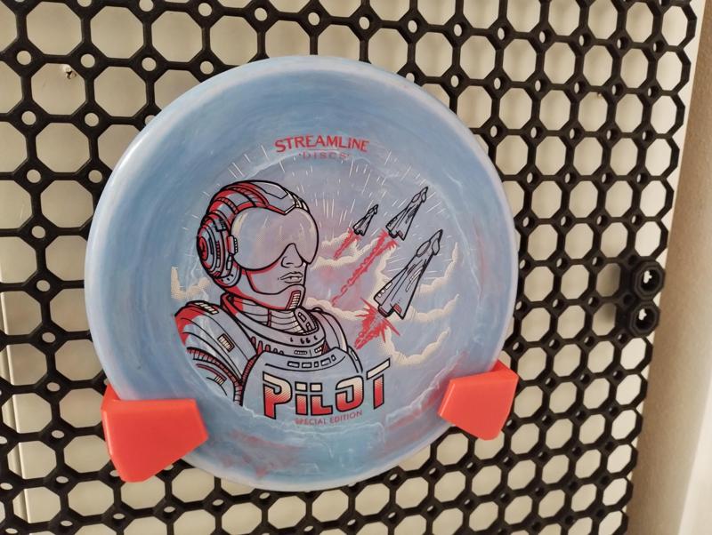 Disc Golf Frisbee Holder / Display for Multiboard