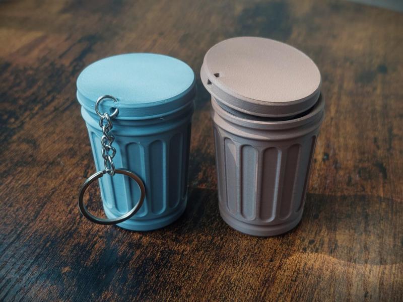 Mini Trashcan Keychain - Threaded