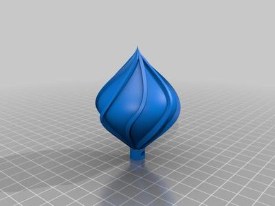 Xmas Tree Bauble Twist