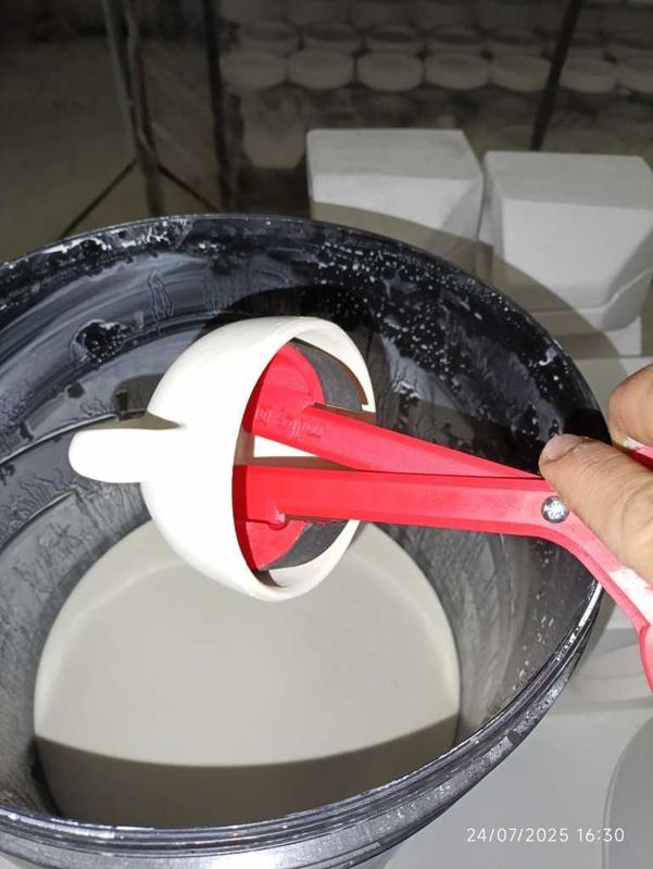 Pinza de esmaltar ceramica por inmersion