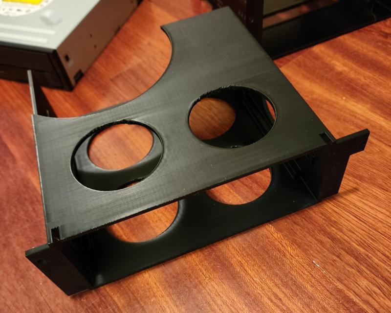 Fractal Design R5 half drive cage