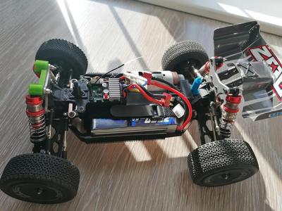 Wltoys 144001 [Beefed up] Extra Room Under the Body. (Lowered Second Floor Brace))