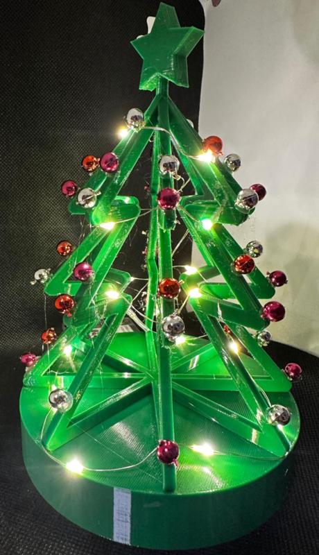 DIY Christmas Tree Decoration