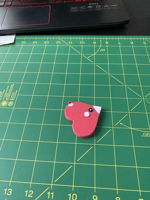 Luvdisc necklace/key chain (Pokemon)