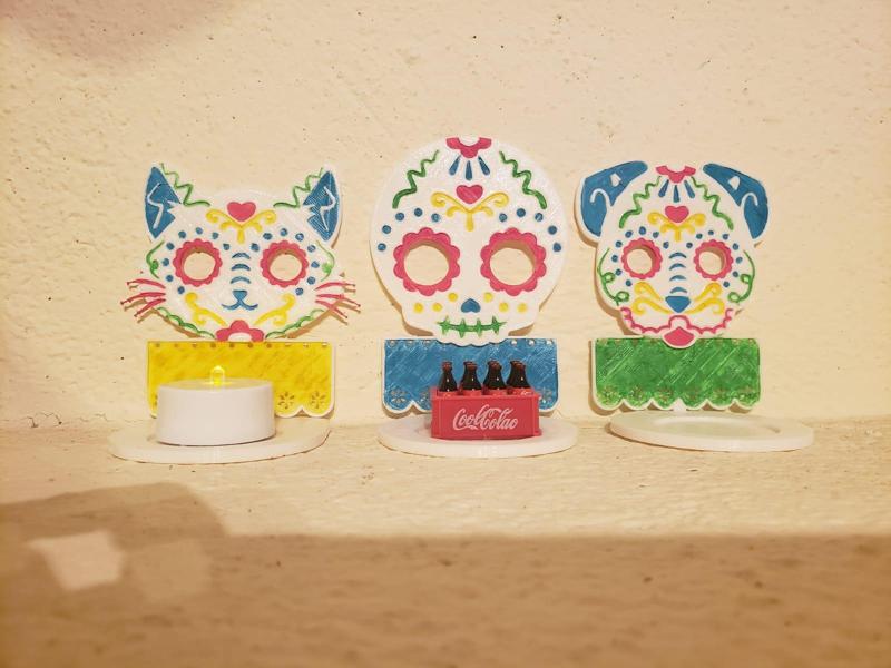 Mini Altar Ofrenda Dia de Muertos - Calaverita, Cat and Dog