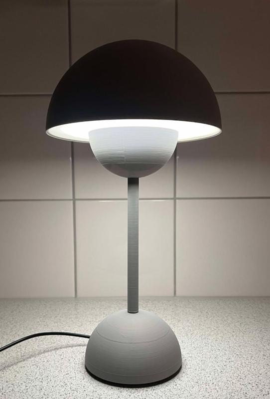 Mushroom lamp