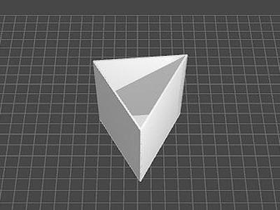 triangle container