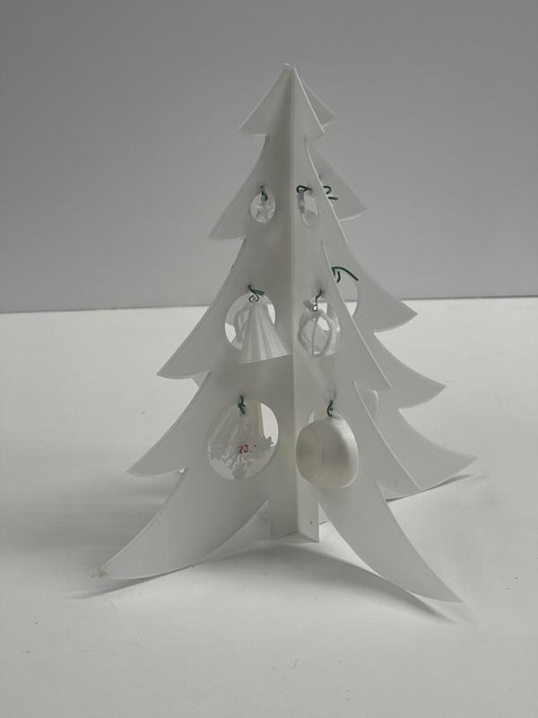 3D-Christmas Tree with Small Ornaments (Self Standing)