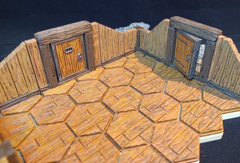 WDhex - housetiles - wood wall - door