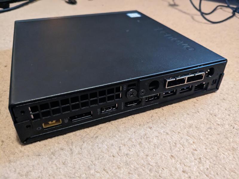 LSI 9200-8e PCI-e/Back Cover for Lenovo M720Q