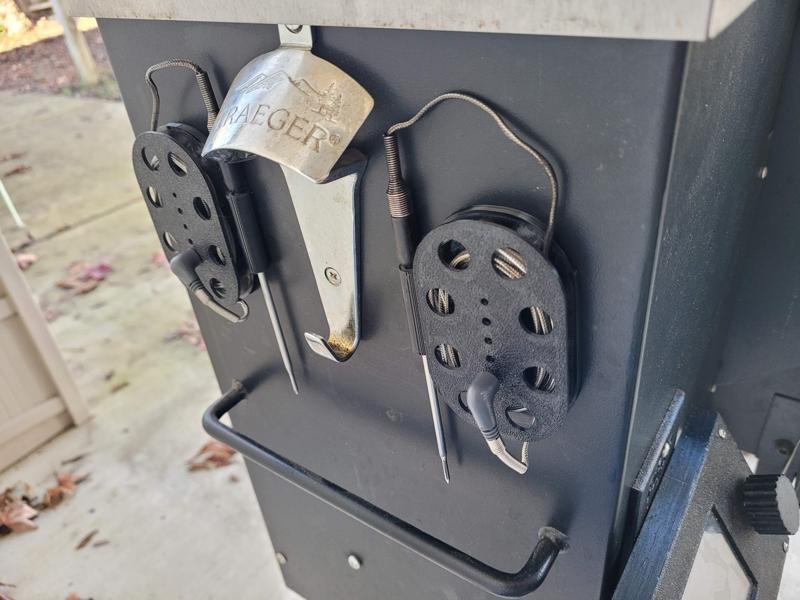 BBQ Food Probe Spool w/Magnets