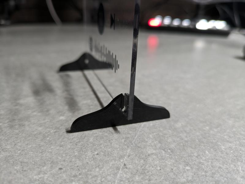 Acrylic Sheet/Plate Stand (For Pictures or Crafts)