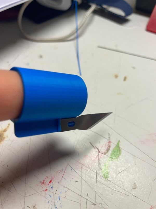 Fingerhalterung für ein skalpell