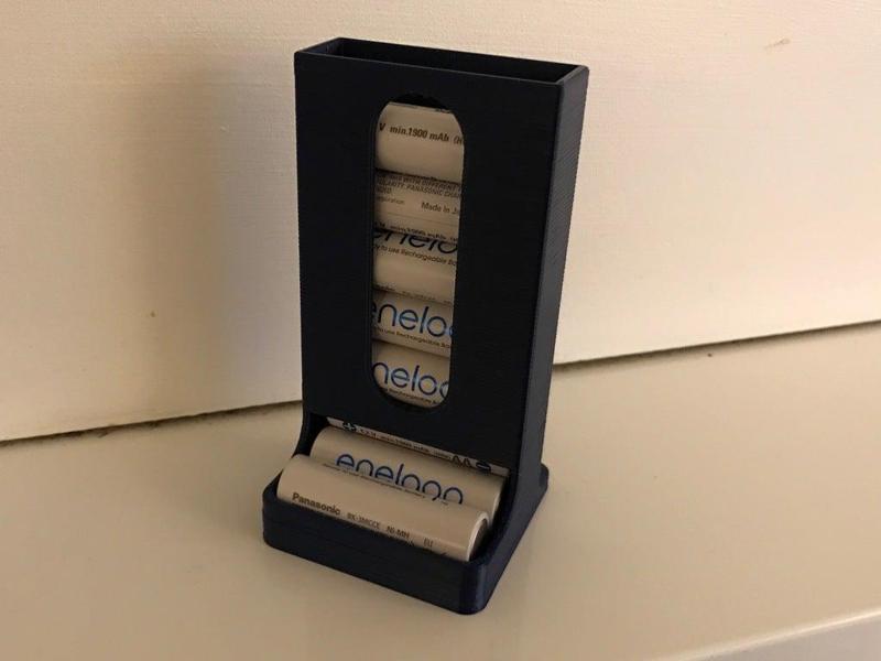 battery dispencer AA