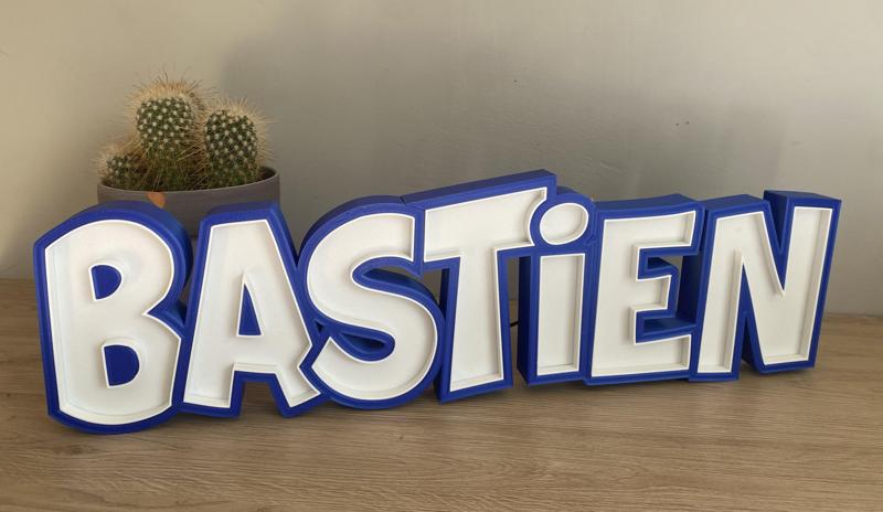 Prénom lumineux Bastien