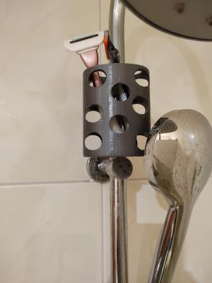 Shower pipe clip razor holder