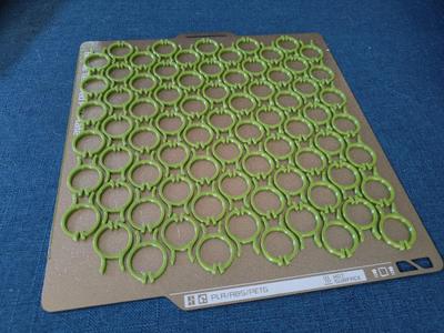 Full plate - Plant Clip by HeinzK