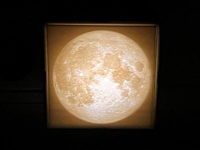 full moon at xmas - night light - mörkrädd