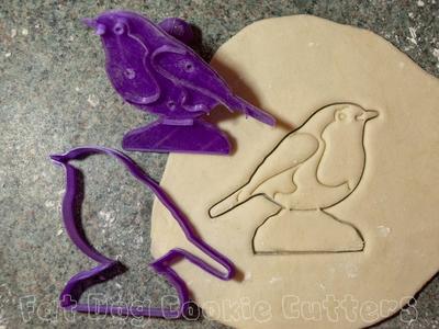 Robin Cookie Cutter With Stamp