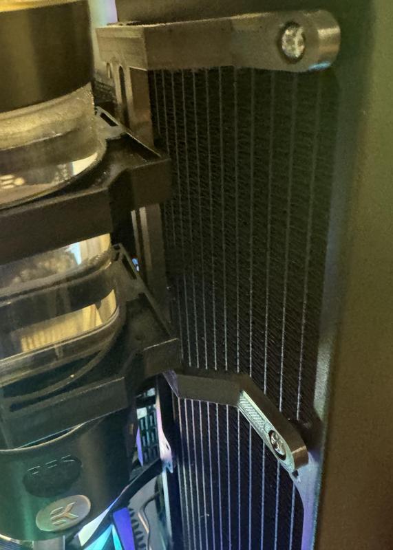 Watercooling Reservoir 120 mm Fan Mount