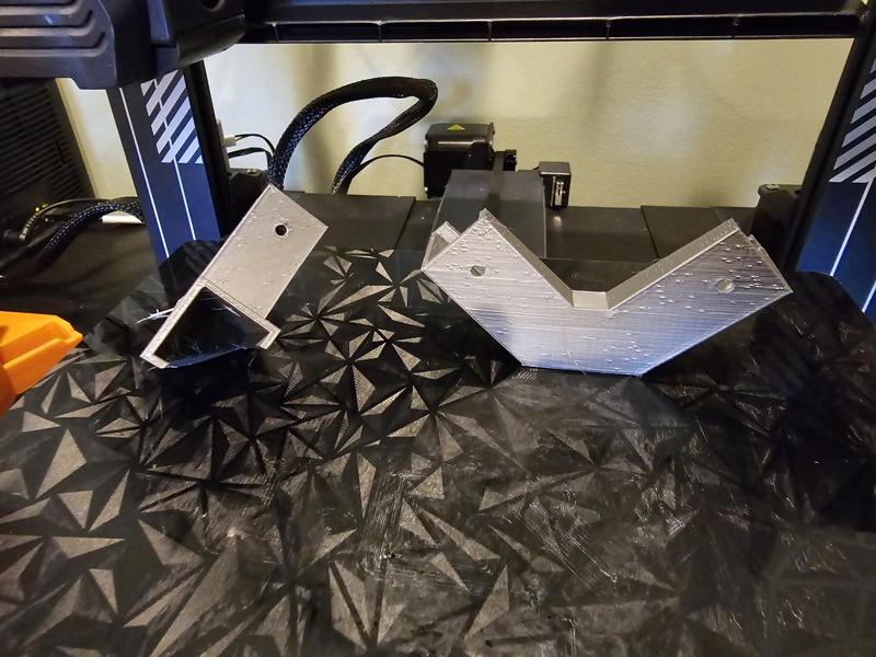 V-shape LED channel (18mm x 18mm) connectors