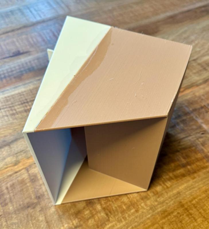 Bird nest for redbreast or similar