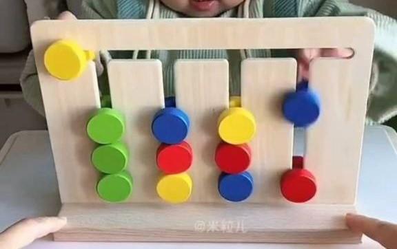Montessori tabla motricidad  y aprendizaje de colores