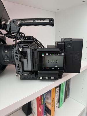 Screen Protector for FX3/FX30 Rig Cineback idea