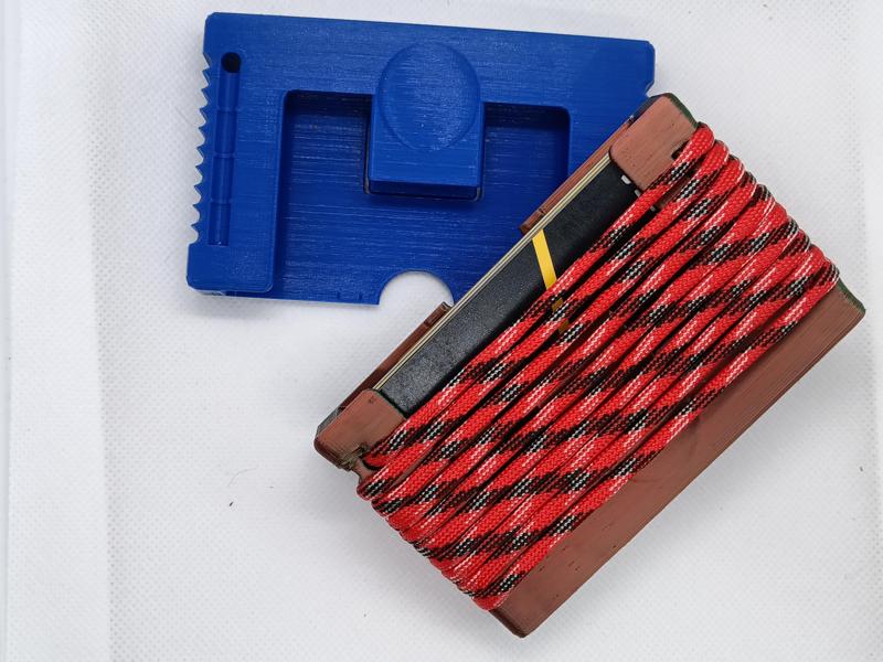 Paracord Card Wallet With Hidden Compartment