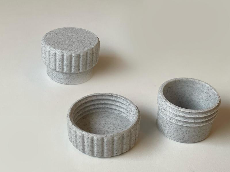 Threaded pill container