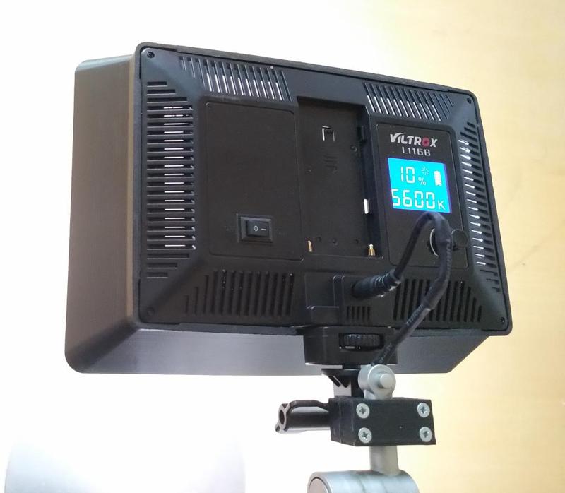 Shade for photo light