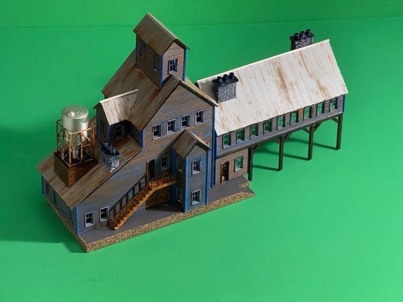 COMMERCIAL BLDG. 1:87 HO SCALE