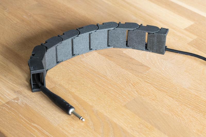 Cable chain [Fusion360 files included, customizable]