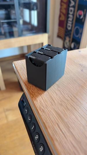 Lumix DMW-BLC12(E) Battery Holder 3-Pack