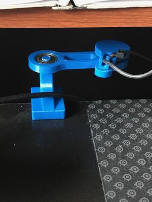 Mouse bungee stand 2 (clamp)