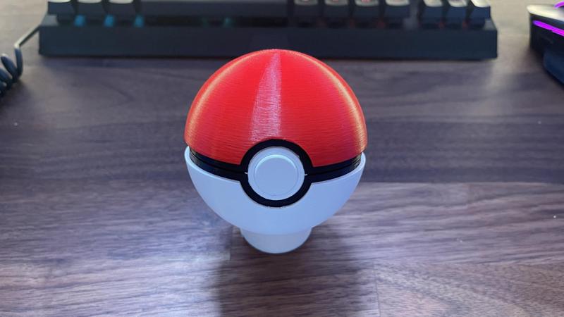 Nintendo switch game cartridge pokeball