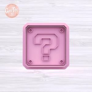 SUPER MARIO SURPRISE CUBE Cutter with Stamp / Cookie Cutter