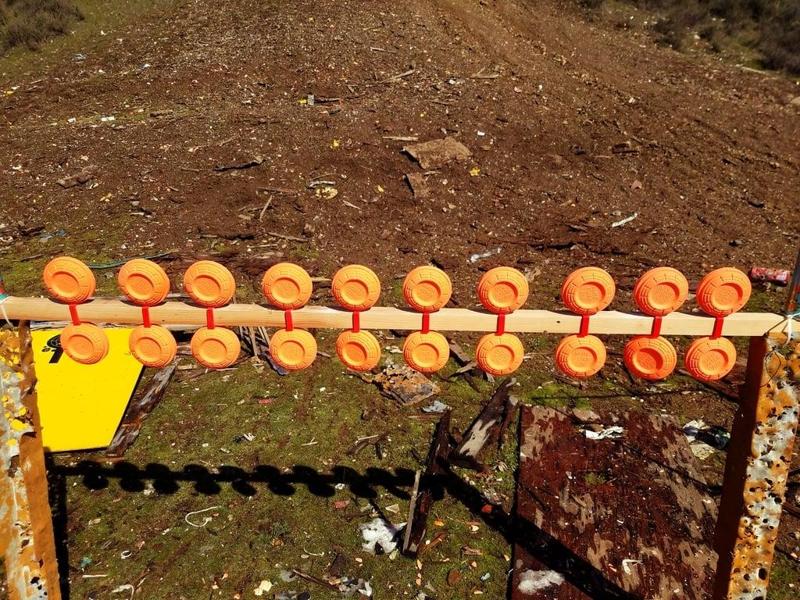 Clay Pigeon Target Clips For 2x2 Wood Stud