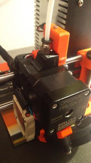 Prusa i3 MK3s R4 extruder MMU2s with path through coupling