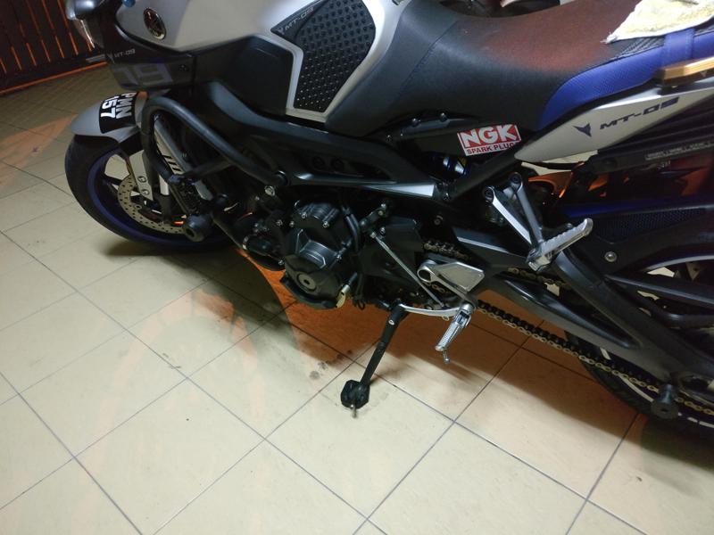 YAMAHA FZ-09 SIDE STAND BASE