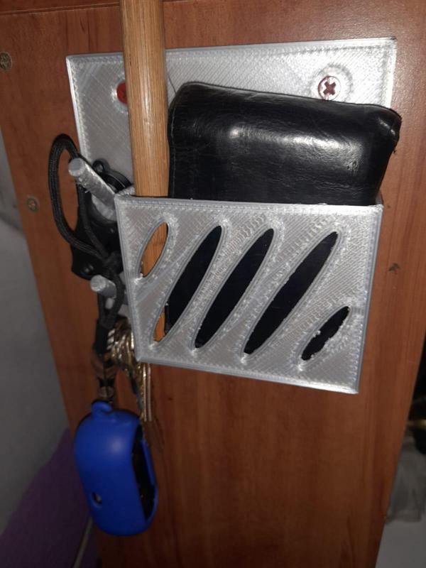 Key and wallet storage