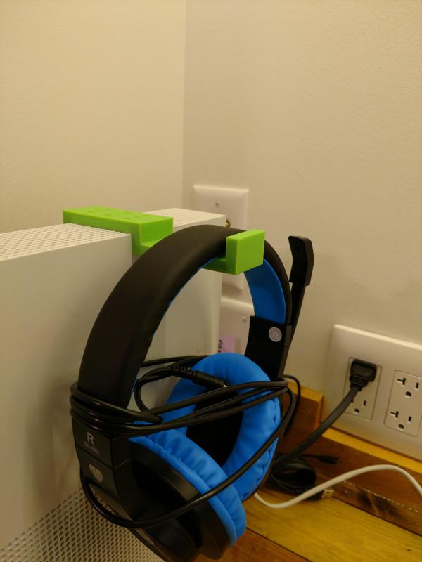 XBOX mountable headset holder (Basic)