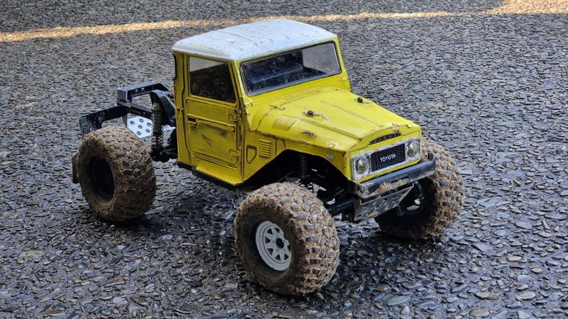 Toyota FJ45 grill for 1/10th crawlers