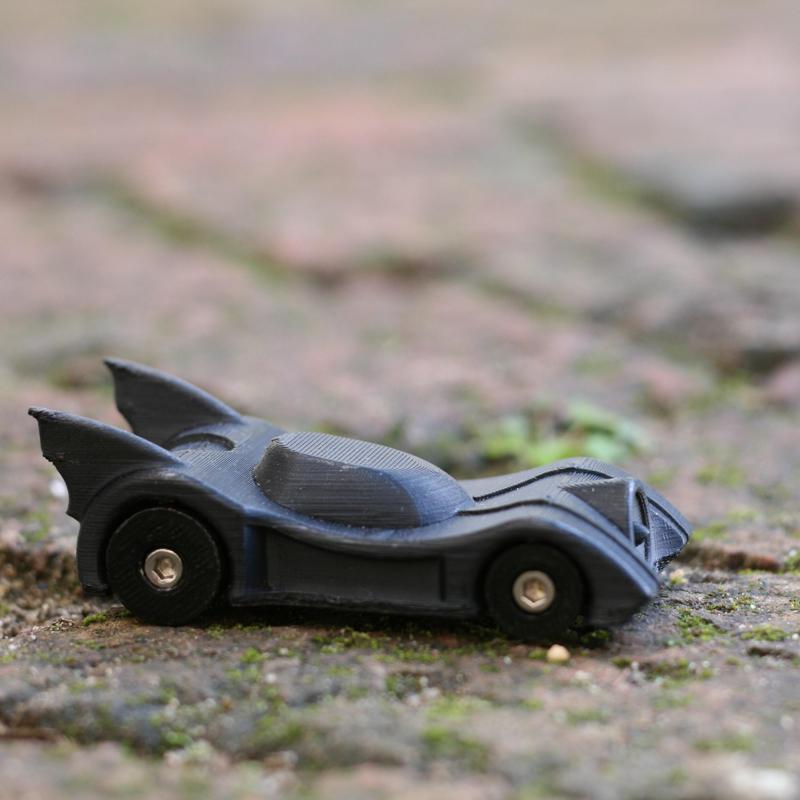 Batmobile in Hot Wheels Scale v.2