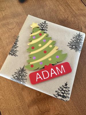 Christmas tree name tag
