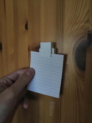 Photo gravity ball holder