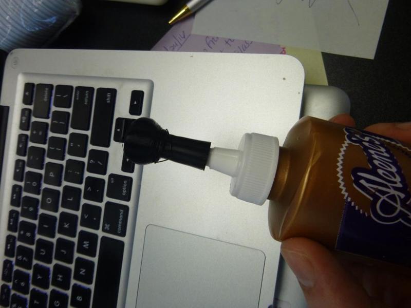 Tacky Glue replacement lid