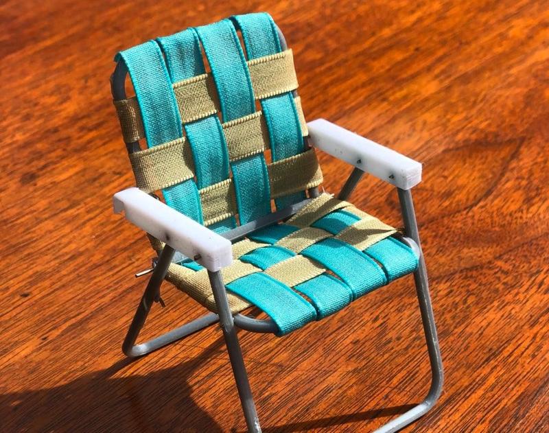 Iconic Folding Lawn Chair
