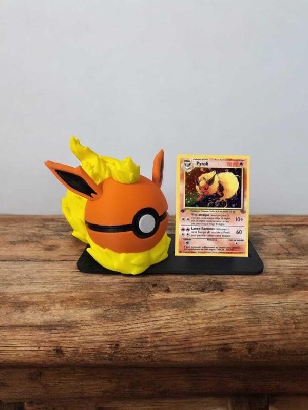 Pokéball Pyroli/ flareon