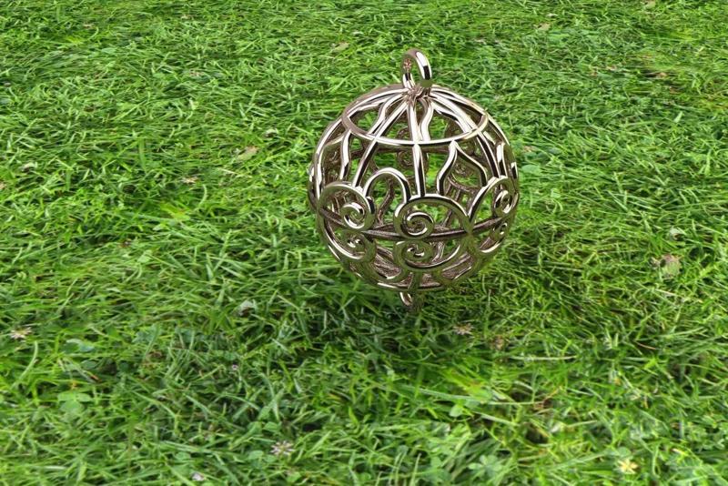 BOLL 1 metal egg on grass